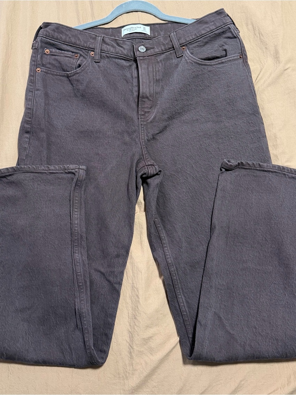 Women’s High-Rise Straight Jeans - brown Abercrombie & Fitch